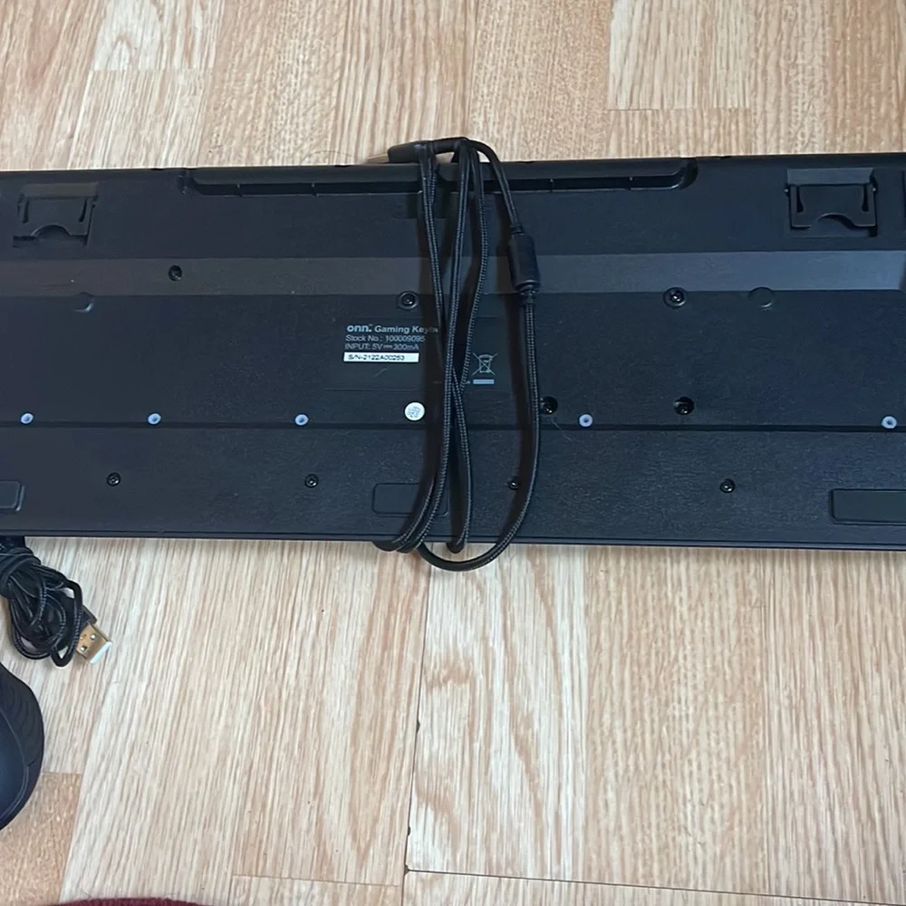 gaming keyboard and mouse it was only used one time it’s and onn gaming